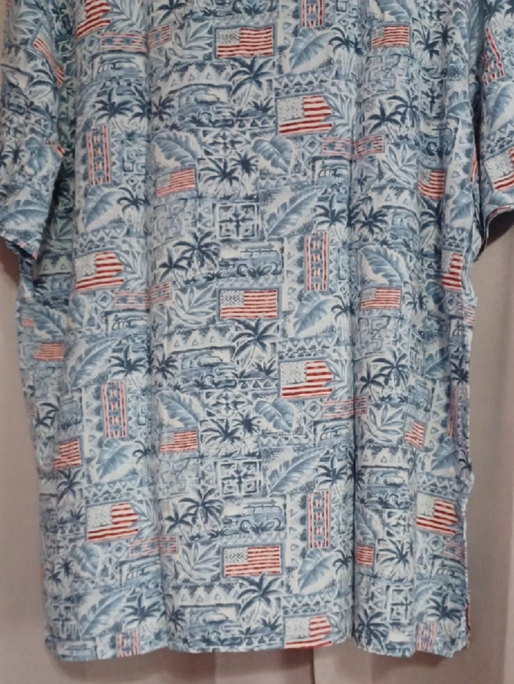 The Foundry Supply Co. Blue Short-Sleeve Tropical Flag Print Button-Down Shirt